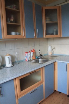 подселение в комнату только для девушки - 9yvKGDm3jz8.jpg