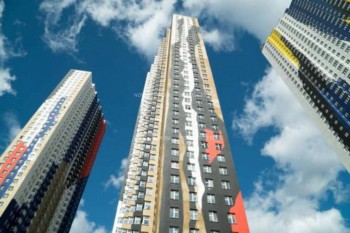 Приглашаю девушку,любой национальности Не москвичку,для совместного проживания в моей квартире-студии Москва м.Мякинино - wm_56fd17e9296c7.jpg