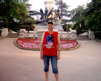 Предлагаю девушке комнату в Севастополе - А л ексе й .JPG