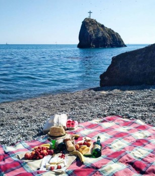 Предлагаю девушке комнату в Севастополе - 19121156_1087829971350996_431524675718217728_n.jpg