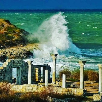 Предлагаю девушке комнату в Севастополе - 22344401_628051660916505_8590266889324724224_n.jpg