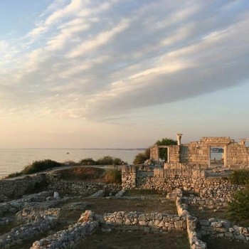 Предлагаю девушке комнату в Севастополе - 20347076_330837854037581_7677210490631618560_n.jpg